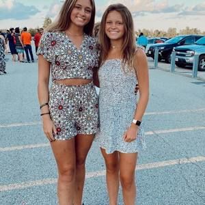 Meet your Posher, Phoebe